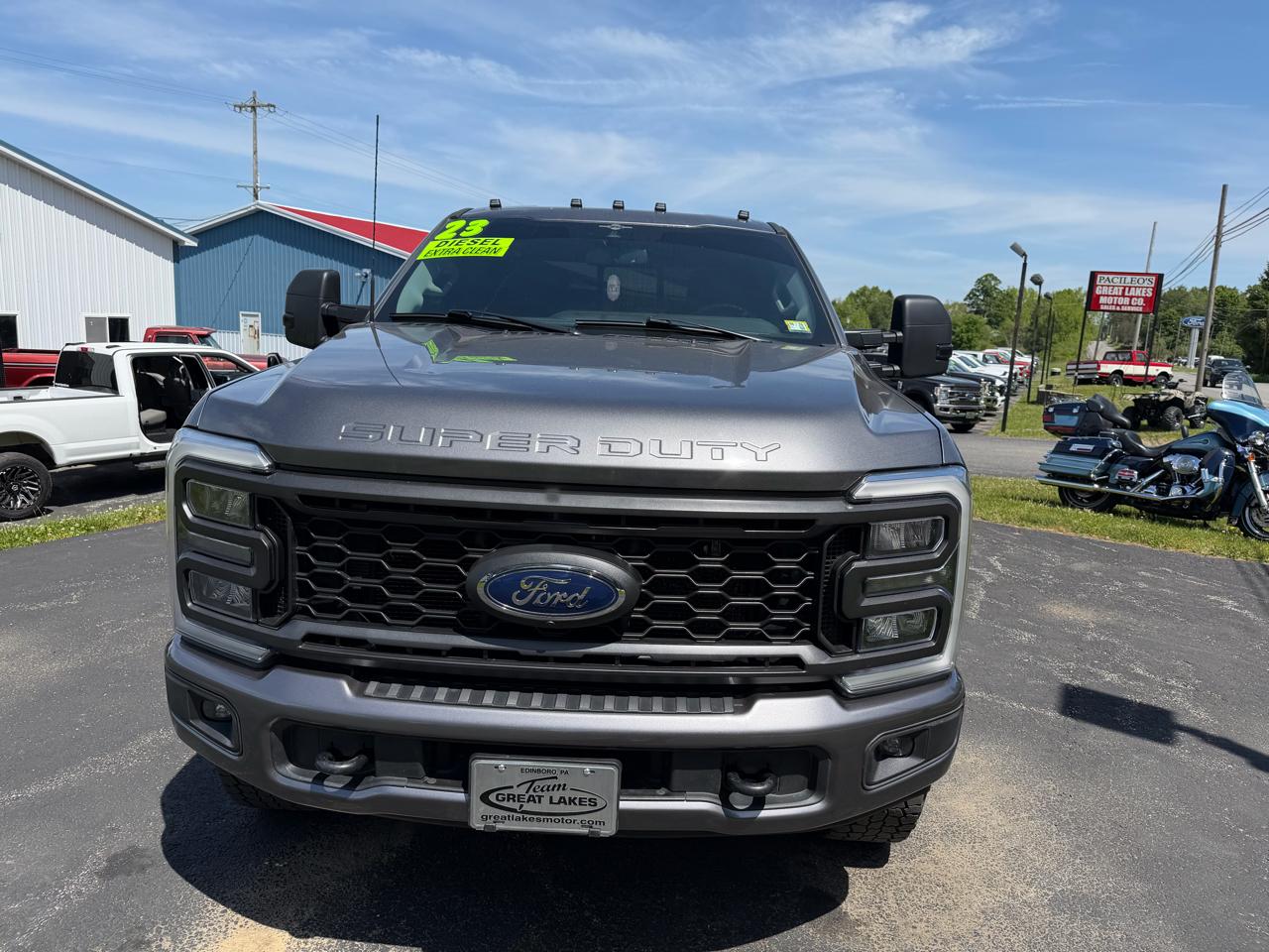 Ford Super Duty F-250 SRW 4WD Crew Cab 156" XLT 2023