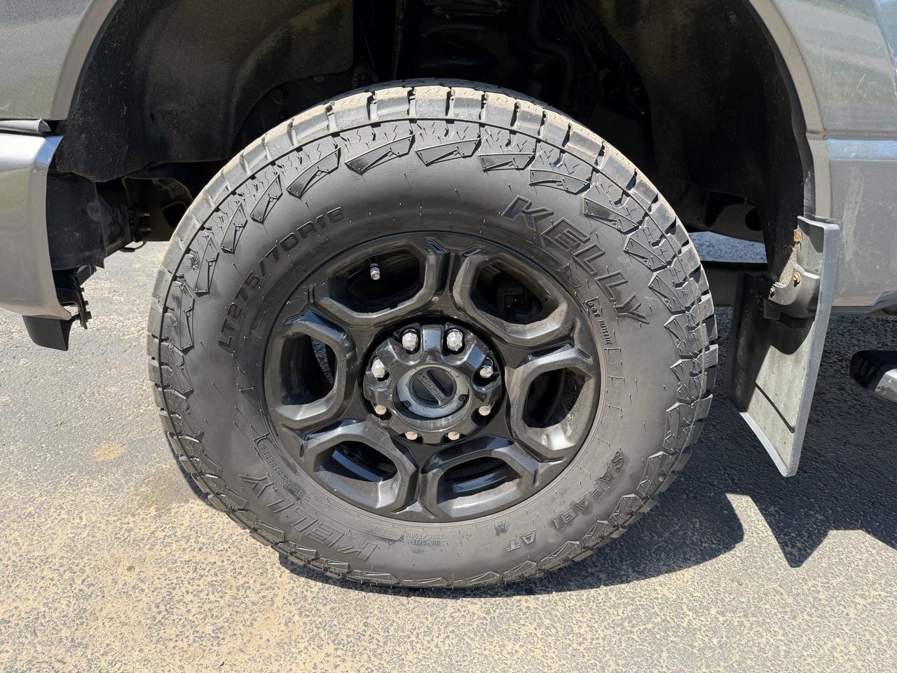 Ford Super Duty F-250 SRW 4WD Crew Cab 156" XLT 2023