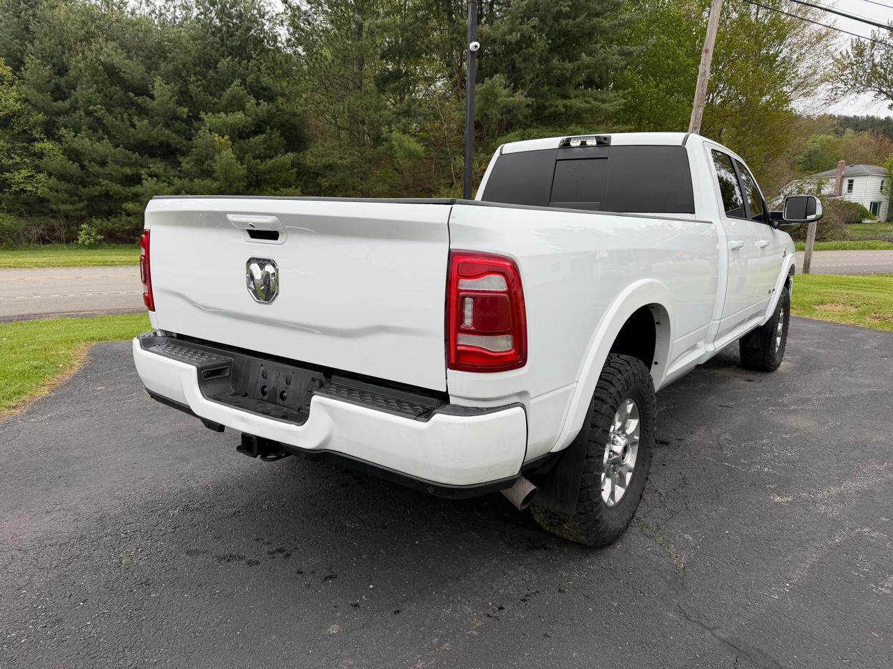 RAM 3500 Laramie 4x4 Crew Cab 8' Box 2021