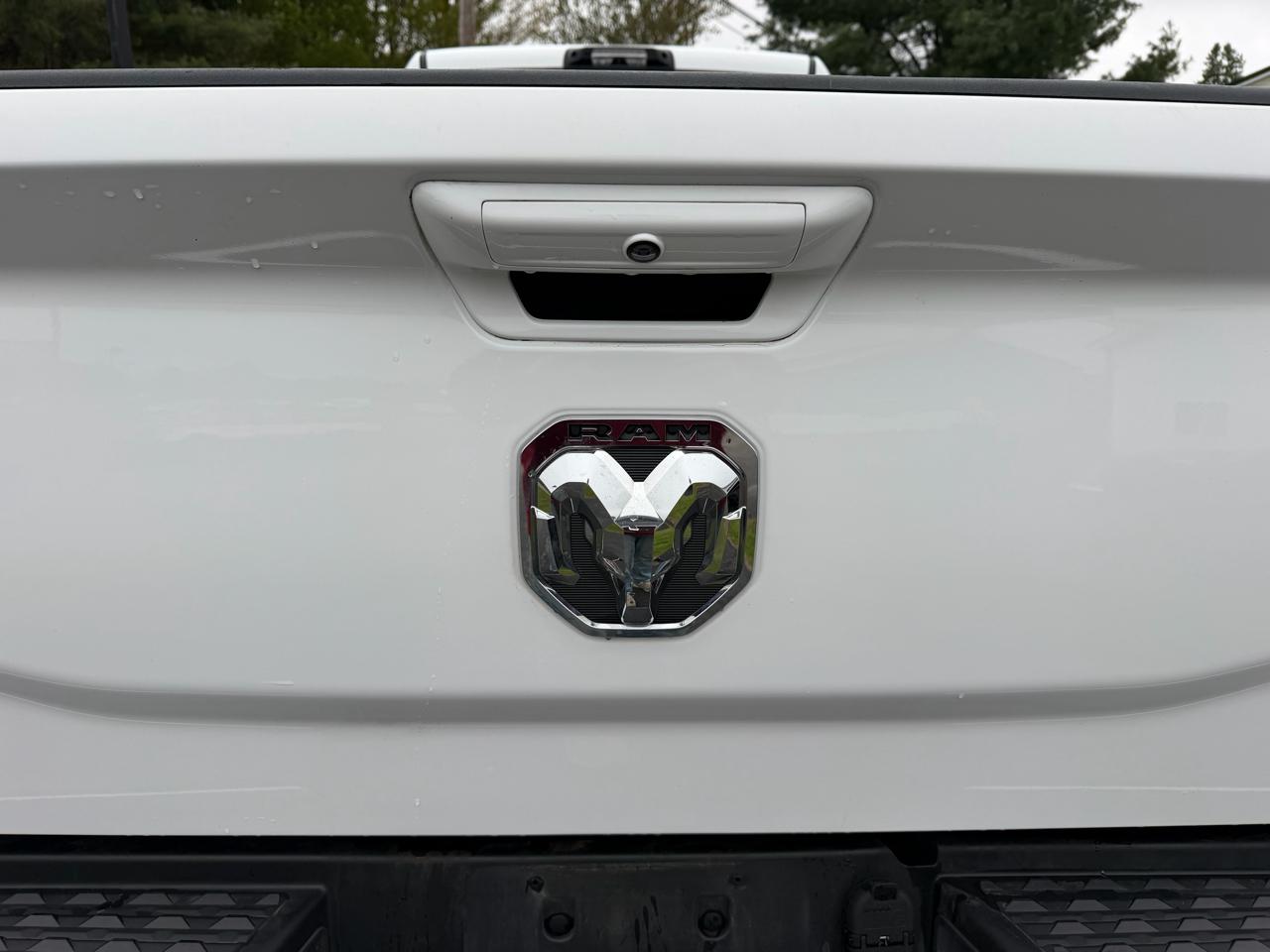 RAM 3500 Laramie 4x4 Crew Cab 8' Box 2021