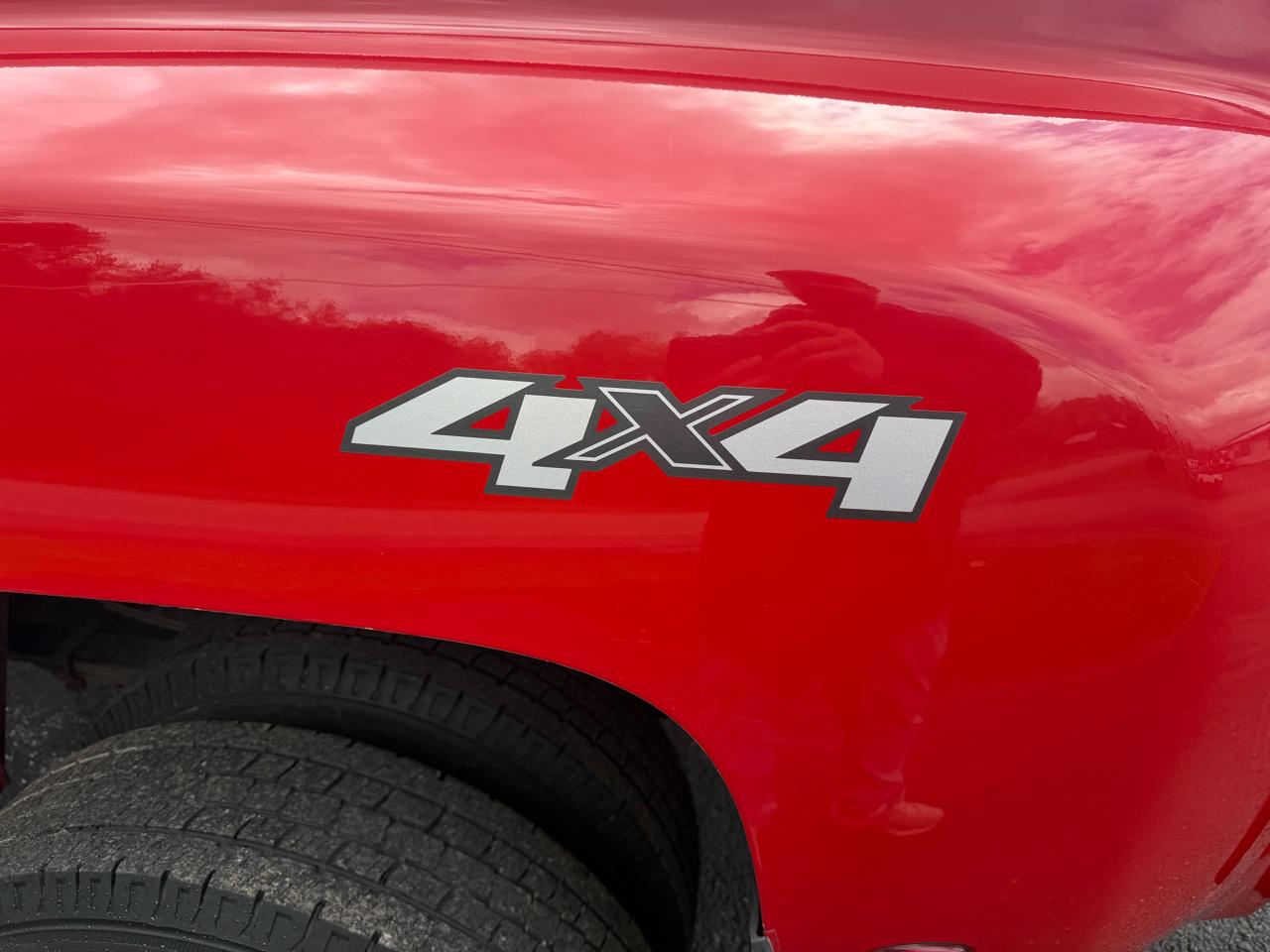 GMC Sierra 3500HD 4WD Ext Cab 158.2" DRW SLE 2011