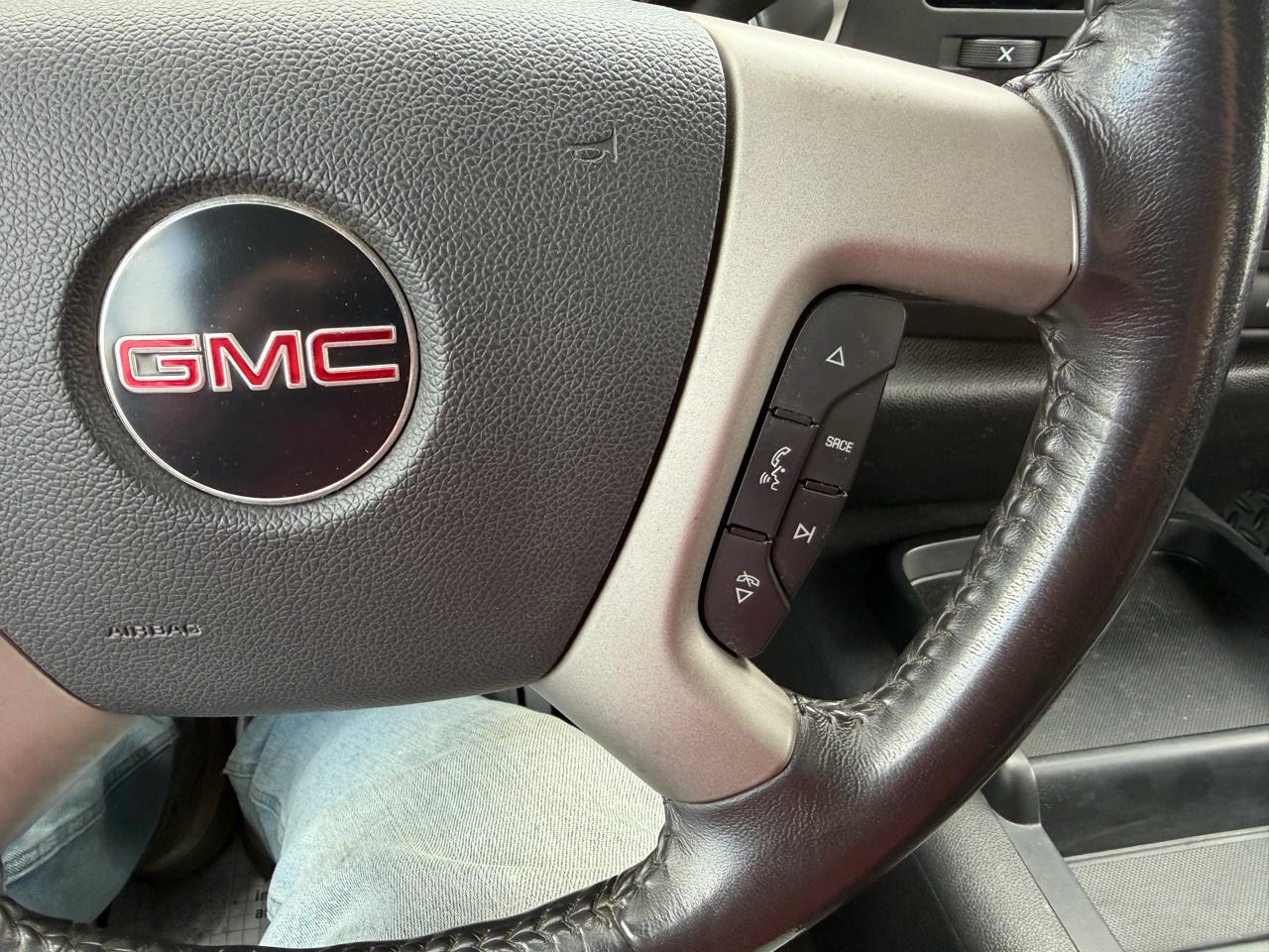 GMC Sierra 3500HD 4WD Ext Cab 158.2" DRW SLE 2011