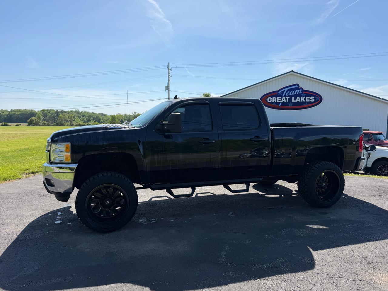 Chevrolet Silverado 2500HD 4WD Crew Cab 153.7" LTZ 2012