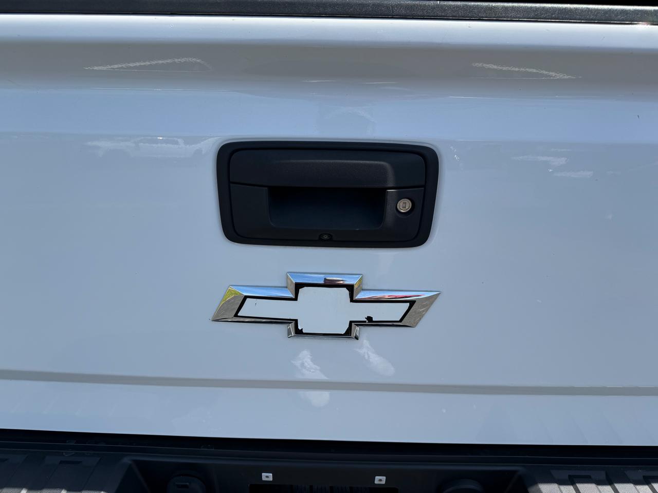 Chevrolet Silverado 1500 4WD Crew Cab 143.5" LT w/2LT 2017