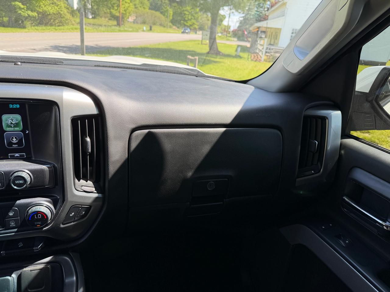 Chevrolet Silverado 1500 4WD Crew Cab 143.5" LT w/2LT 2017