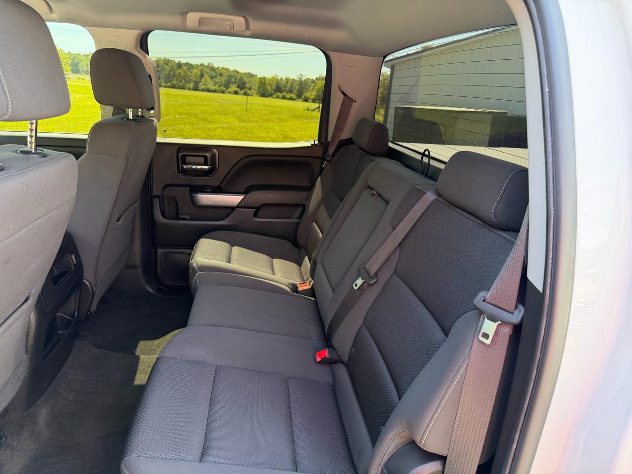 Chevrolet Silverado 1500 4WD Crew Cab 143.5" LT w/2LT 2017