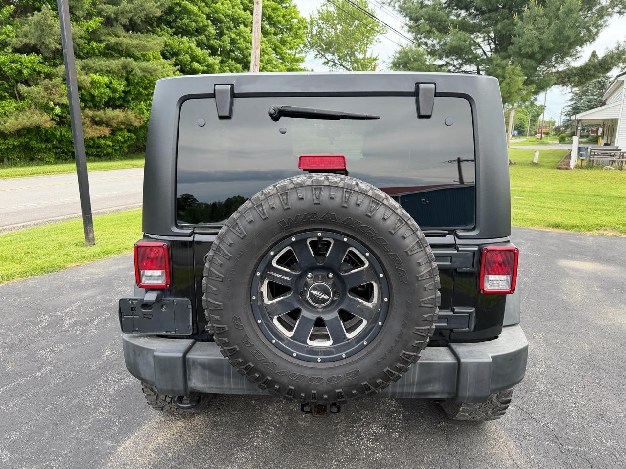 Jeep Wrangler Unlimited 4WD 4dr Sport 2014