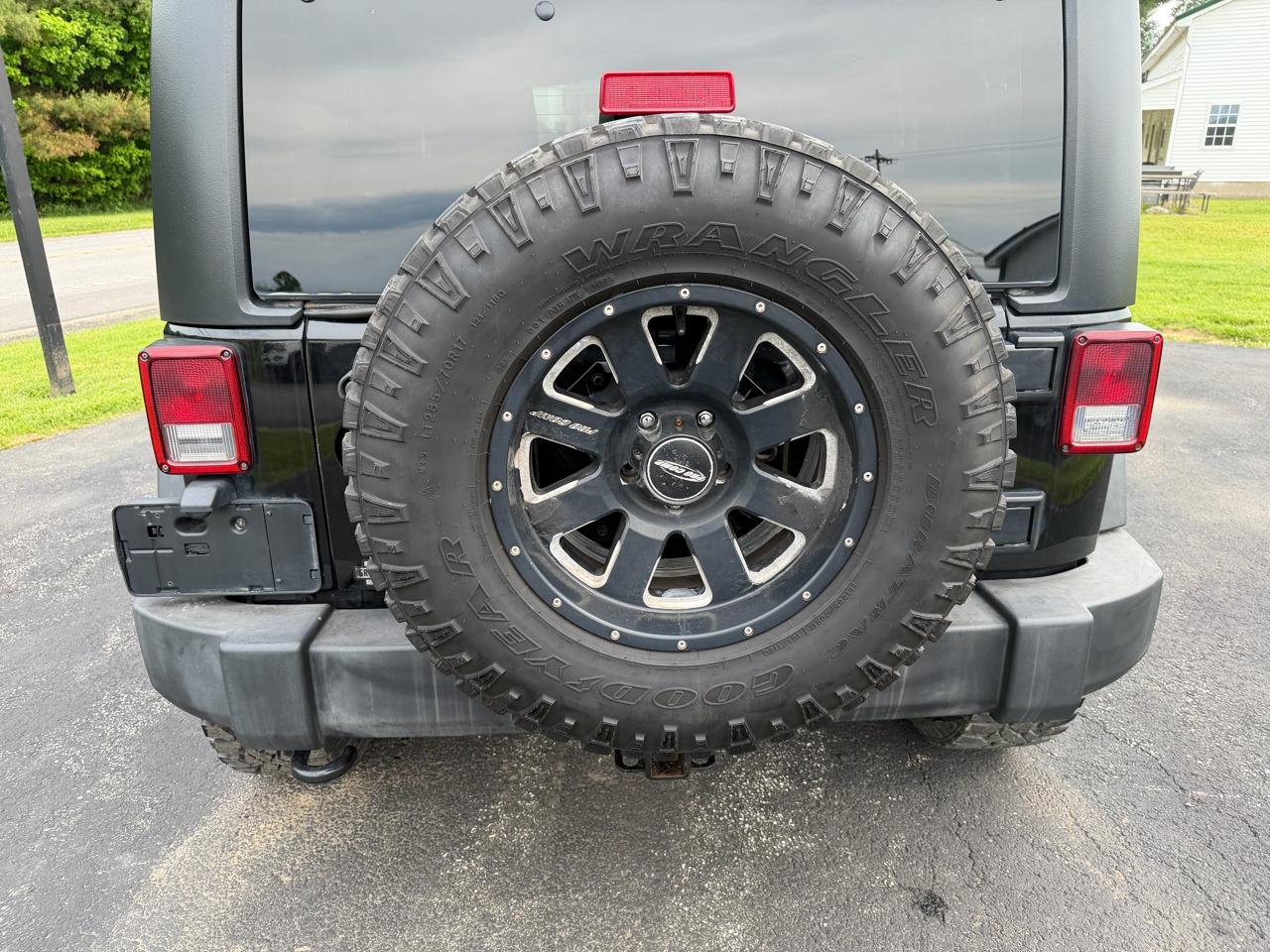 Jeep Wrangler Unlimited 4WD 4dr Sport 2014