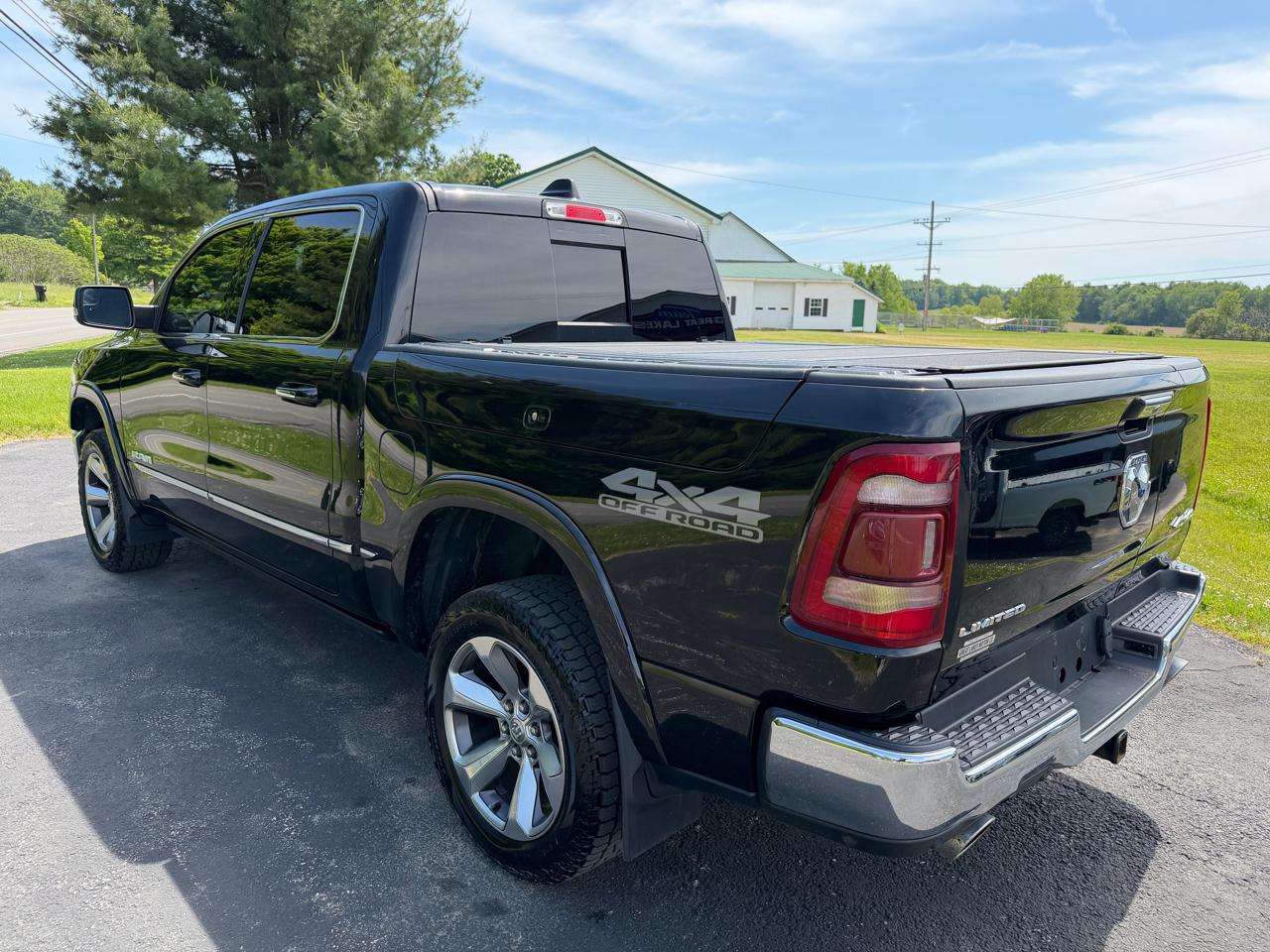 RAM 1500 Limited 4x4 Crew Cab 5'7" Box 2020