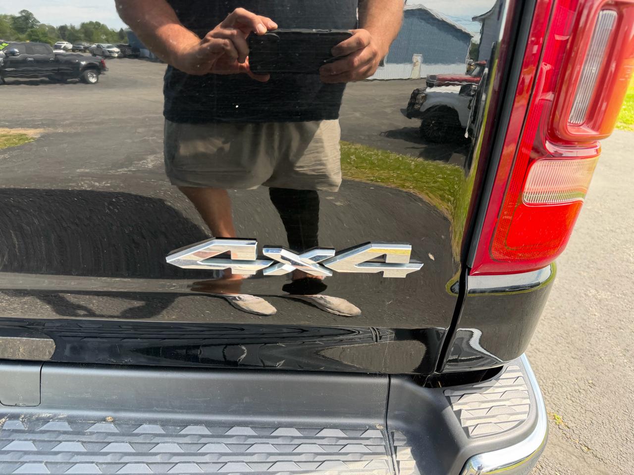 RAM 1500 Limited 4x4 Crew Cab 5'7" Box 2020
