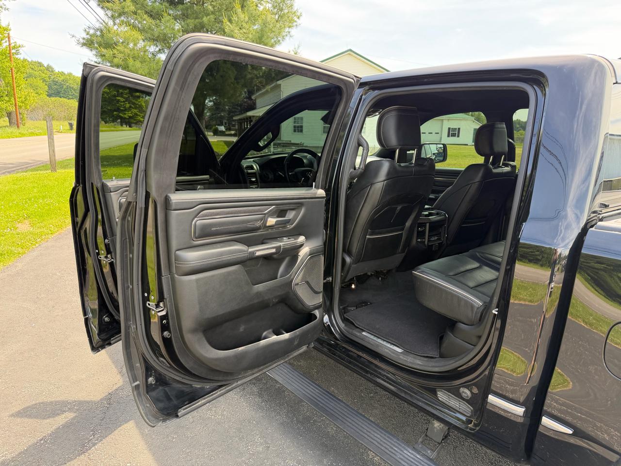 RAM 1500 Limited 4x4 Crew Cab 5'7" Box 2020