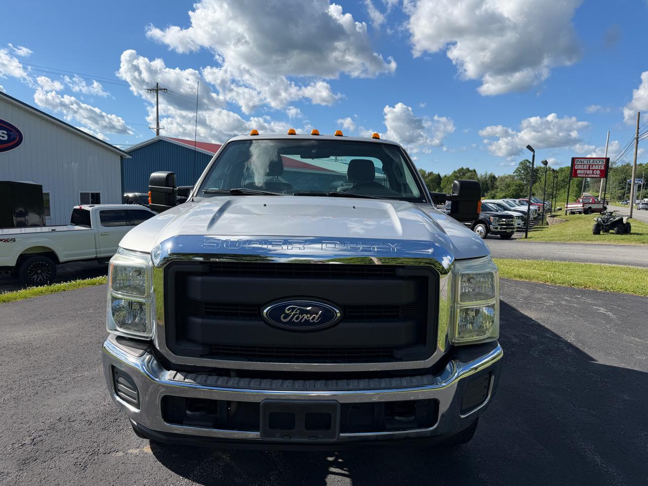 Ford Super Duty F-350 SRW 4WD Reg Cab 137" XLT 2016
