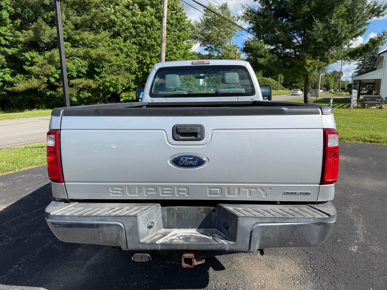 Ford Super Duty F-350 SRW 4WD Reg Cab 137" XLT 2016