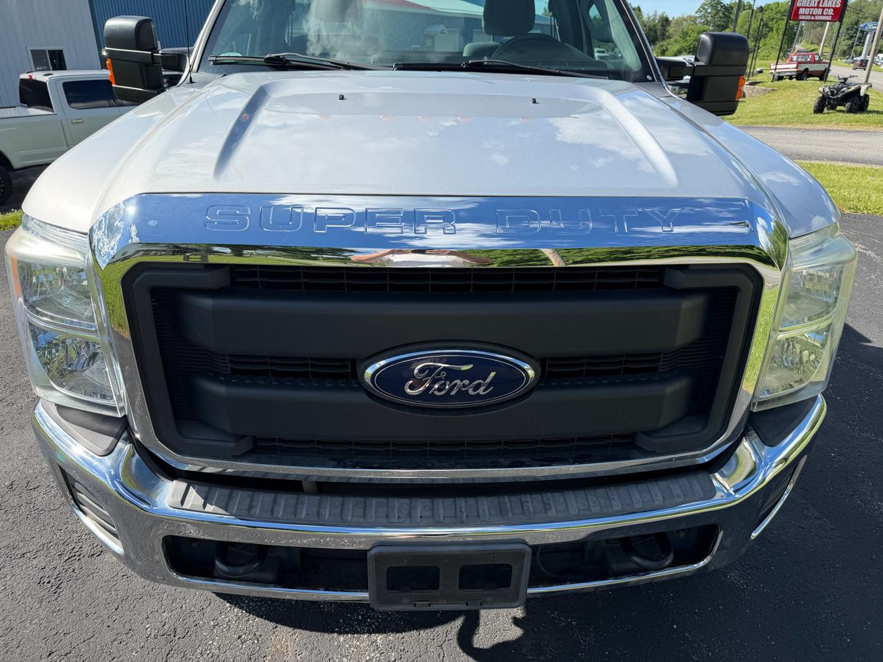 Ford Super Duty F-350 SRW 4WD Reg Cab 137" XLT 2016