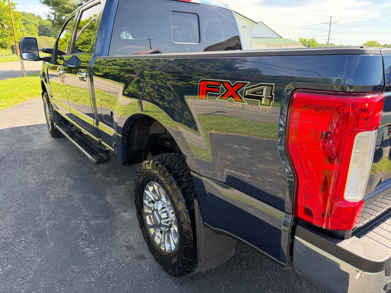 Ford Super Duty F-250 SRW XLT 4WD Crew Cab 6.75' Box 2019