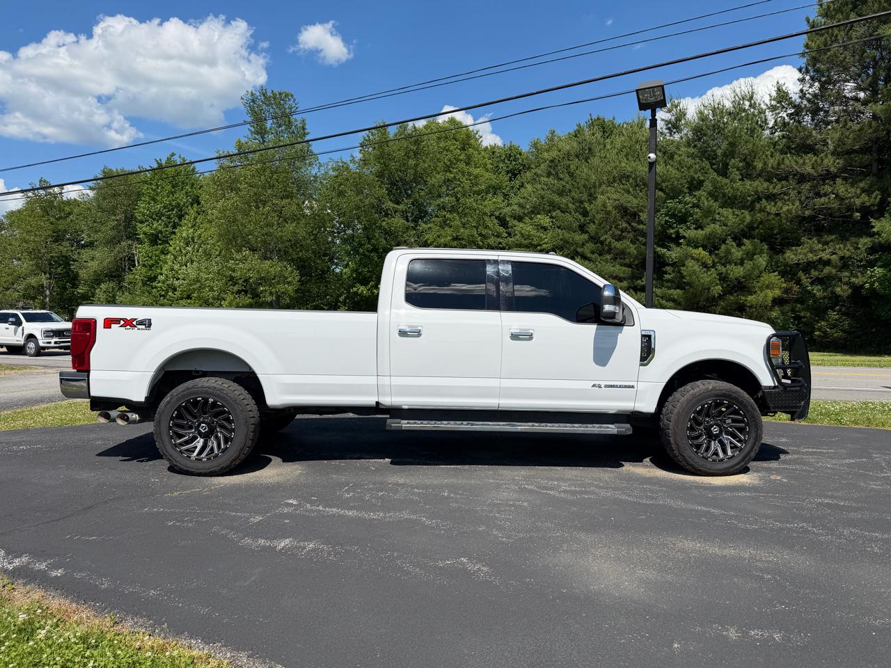 Ford Super Duty F-250 SRW XLT 4WD Crew Cab 8' Box 2021