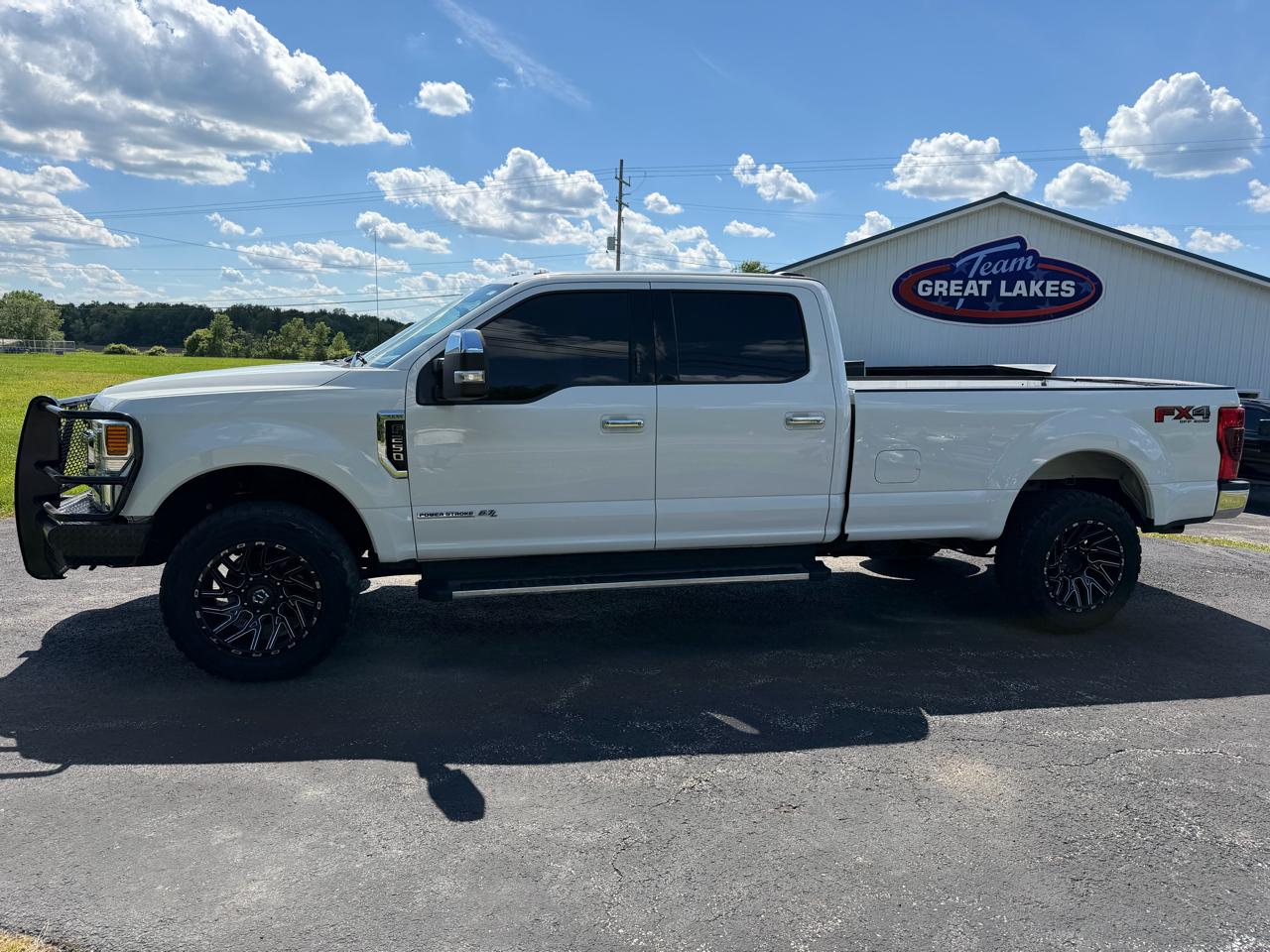 Ford Super Duty F-250 SRW XLT 4WD Crew Cab 8' Box 2021