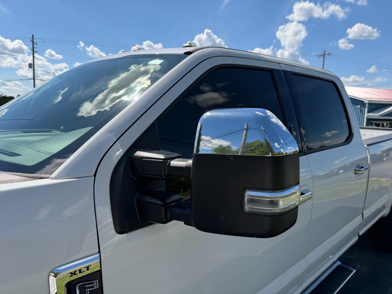 Ford Super Duty F-250 SRW XLT 4WD Crew Cab 8' Box 2021