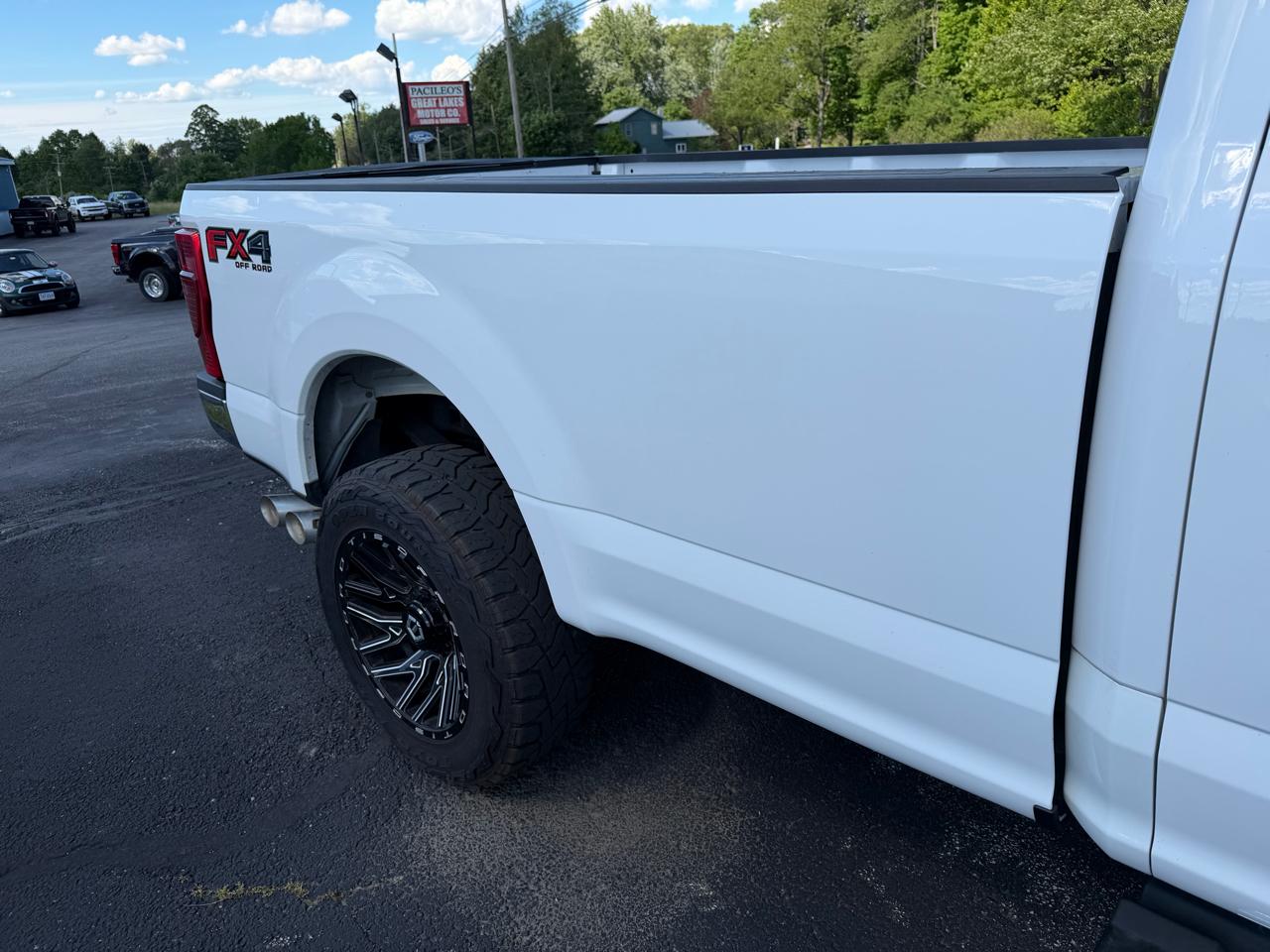 Ford Super Duty F-250 SRW XLT 4WD Crew Cab 8' Box 2021
