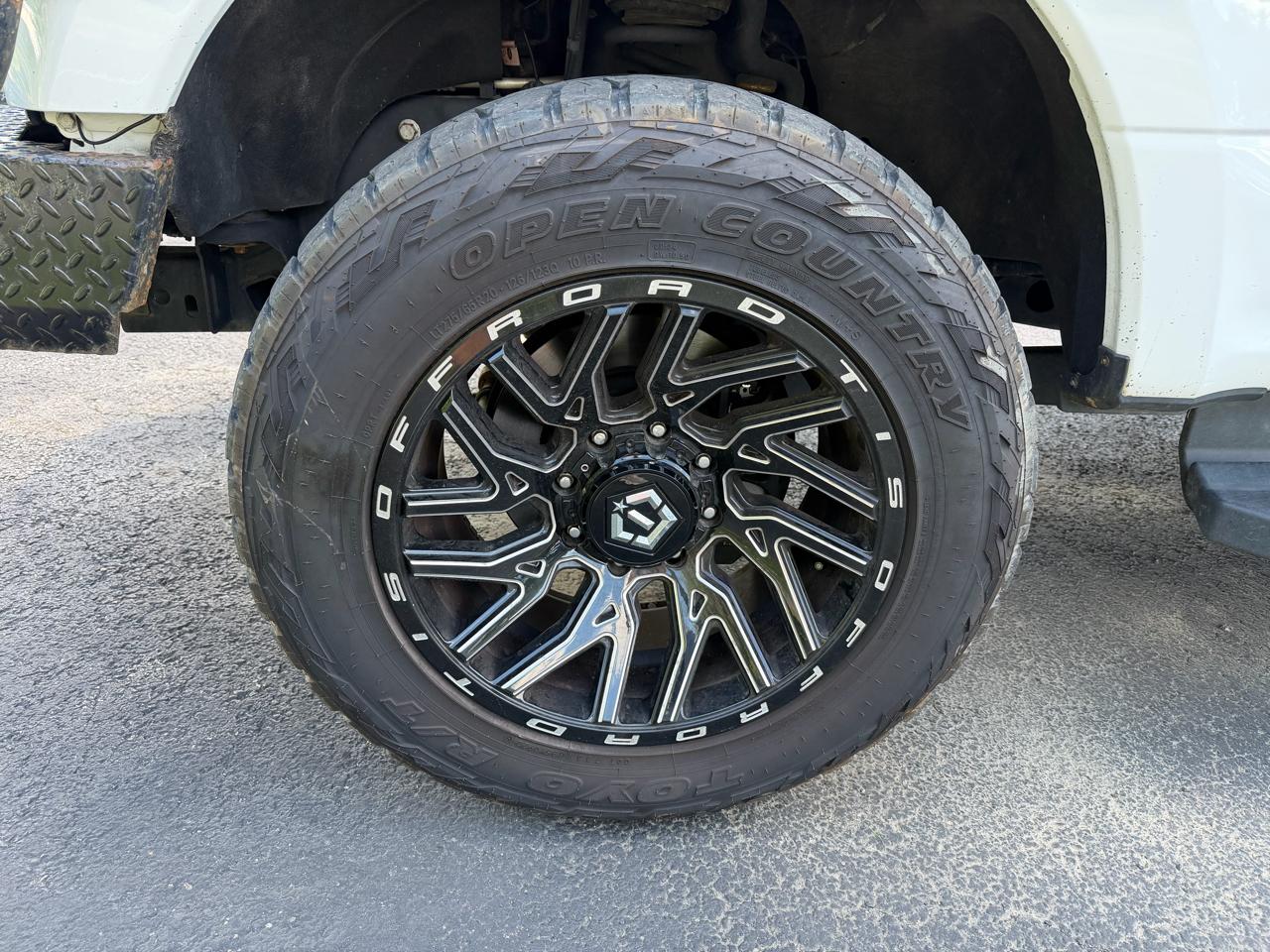 Ford Super Duty F-250 SRW XLT 4WD Crew Cab 8' Box 2021