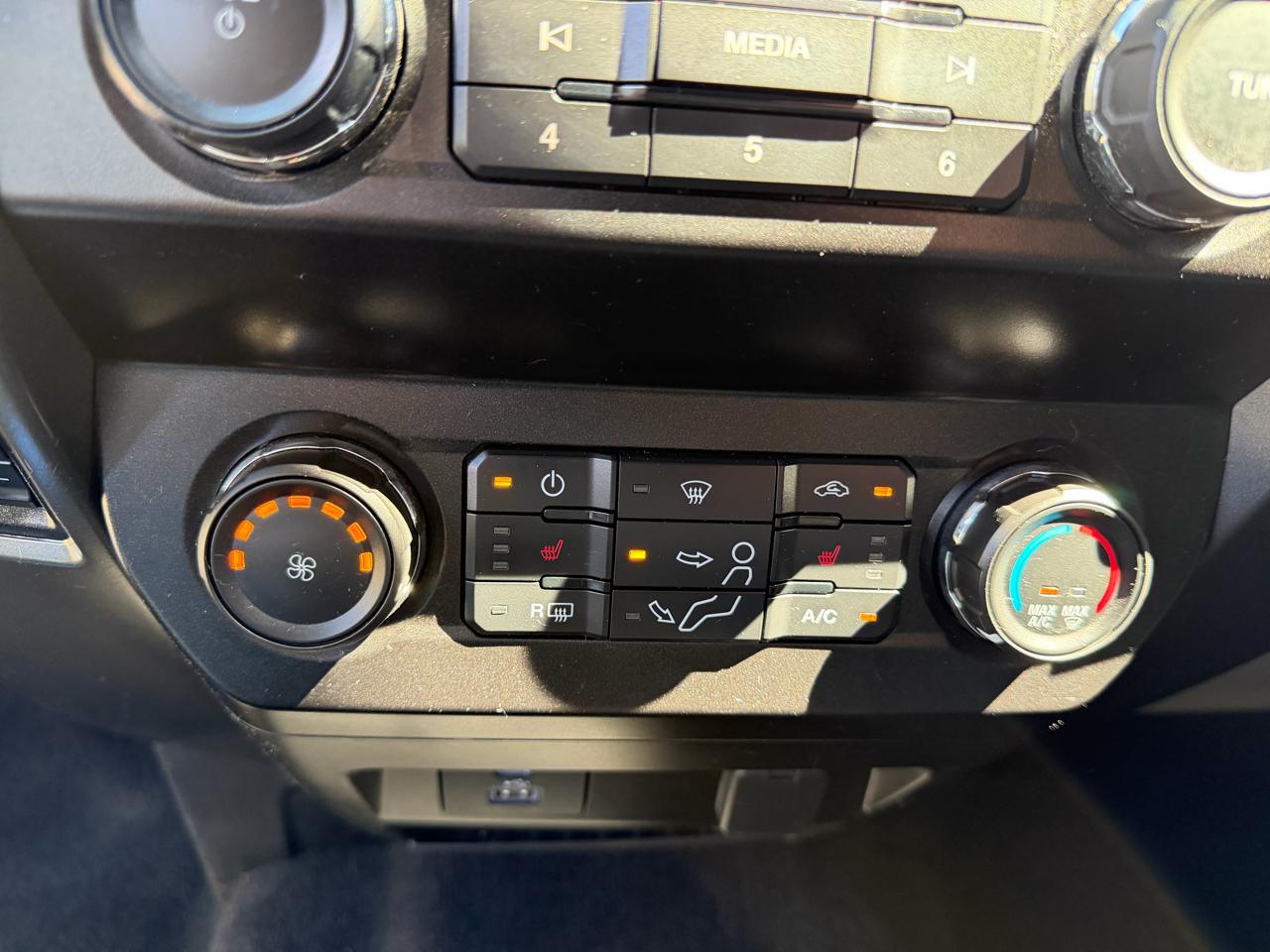 Ford Super Duty F-250 SRW XLT 4WD Crew Cab 8' Box 2021