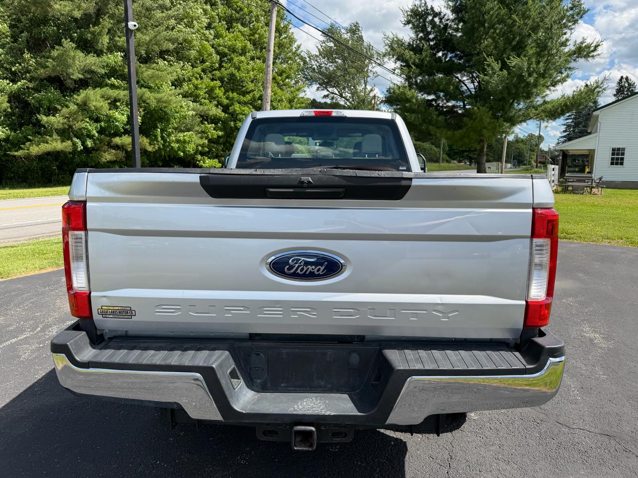 Ford Super Duty F-350 SRW XL 4WD SuperCab 8' Box 2019