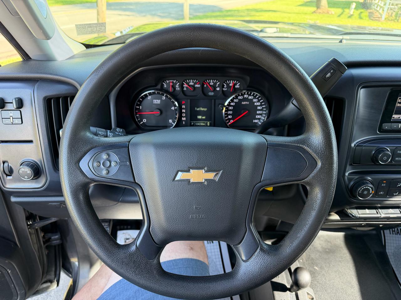 Chevrolet Silverado 2500HD Built After Aug 14 4WD Crew Cab 153.7" Work Truck 2015