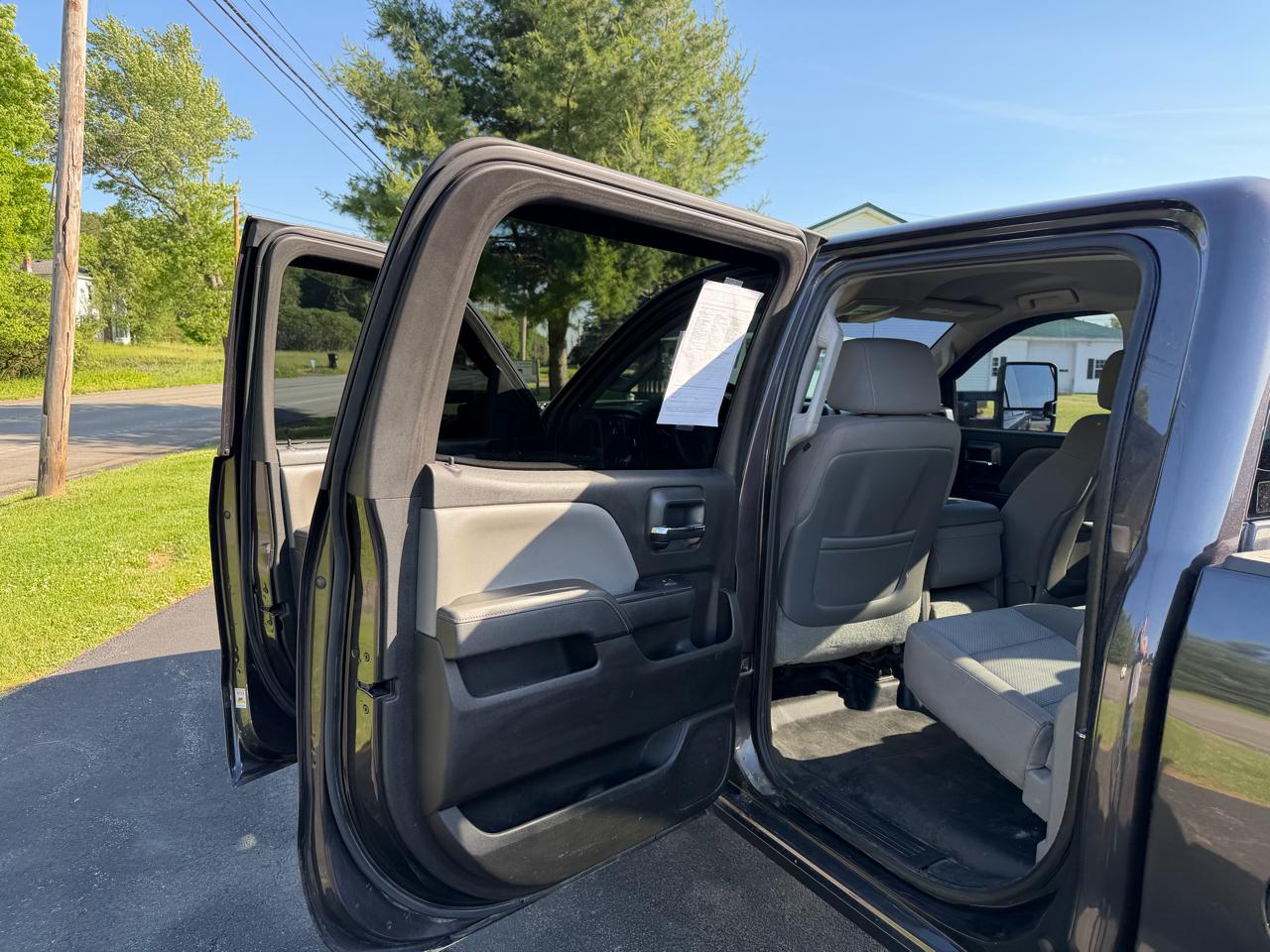 Chevrolet Silverado 2500HD Built After Aug 14 4WD Crew Cab 153.7" Work Truck 2015