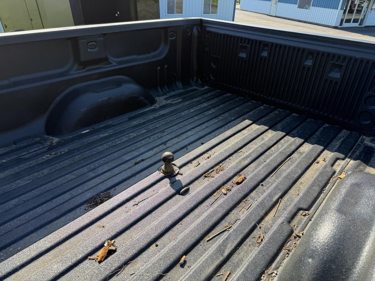 Chevrolet Silverado 2500HD Built After Aug 14 4WD Crew Cab 153.7" Work Truck 2015