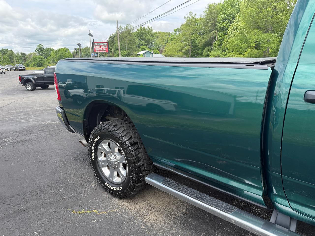 RAM 3500 Big Horn 4x4 Crew Cab 8' Box 2022