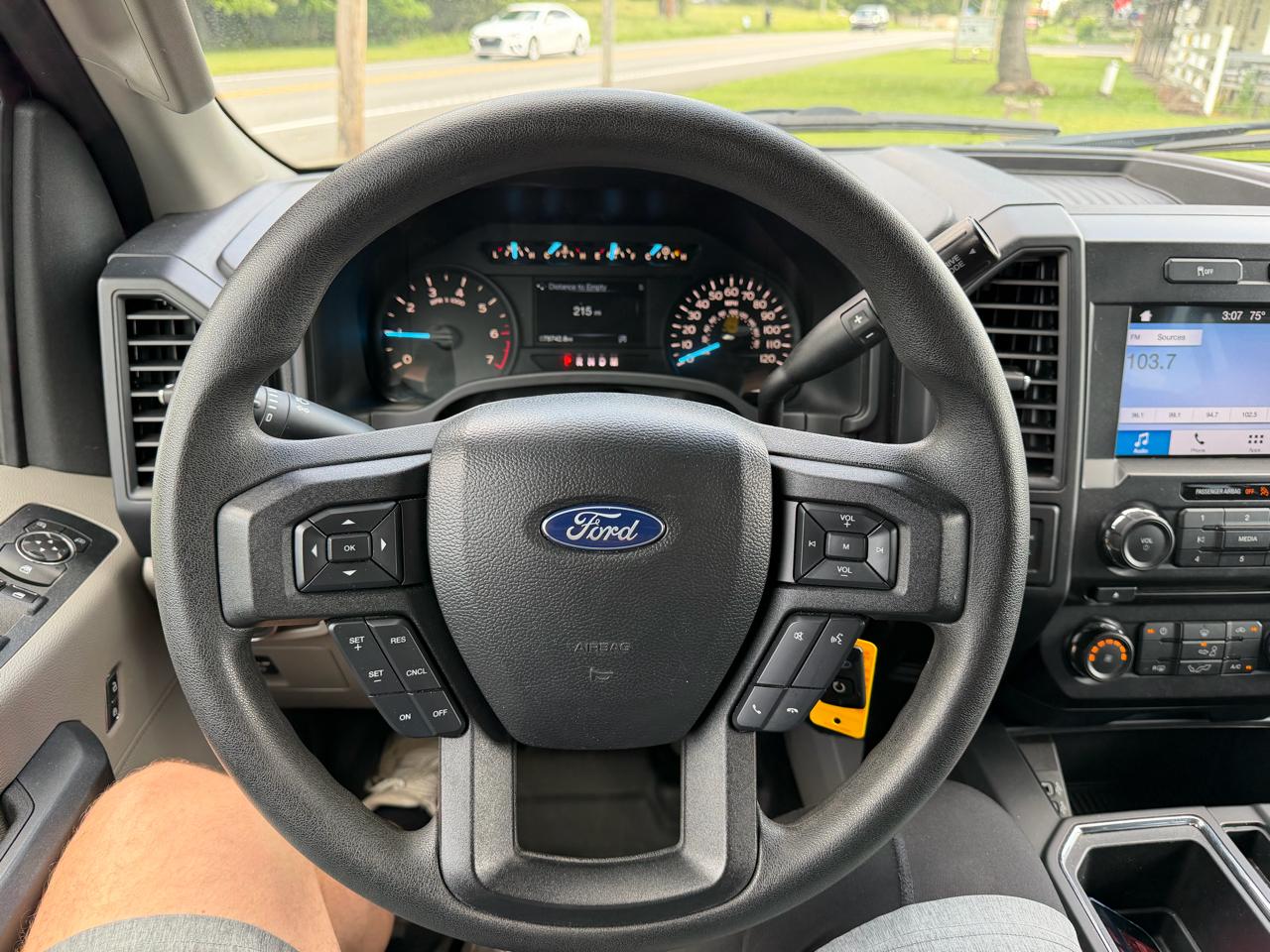 Ford F-150 XL 4WD SuperCrew 5.5' Box 2018