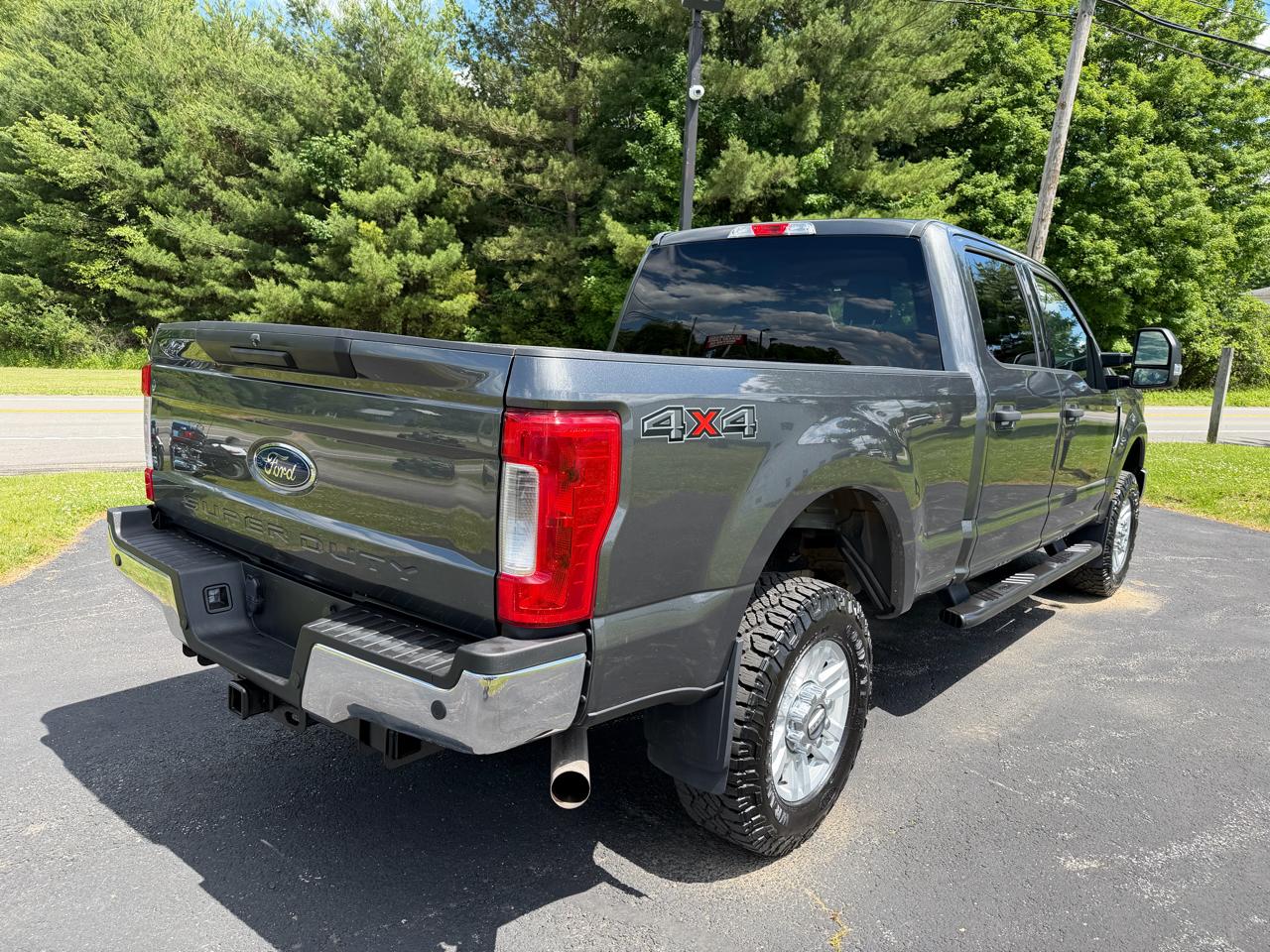 Ford Super Duty F-250 SRW XLT 4WD Crew Cab 6.75' Box 2019