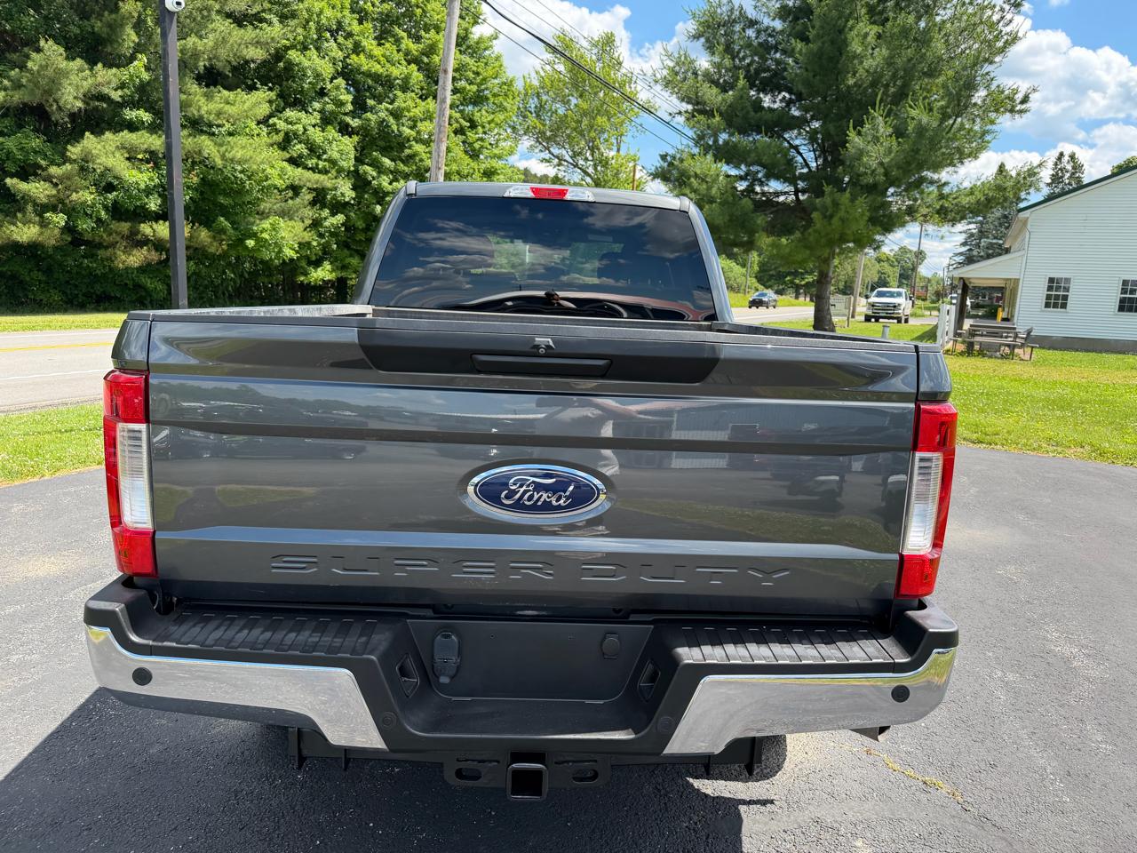 Ford Super Duty F-250 SRW XLT 4WD Crew Cab 6.75' Box 2019