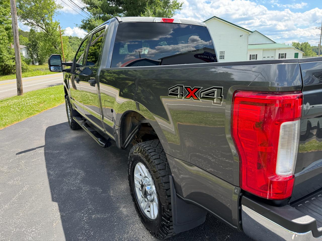 Ford Super Duty F-250 SRW XLT 4WD Crew Cab 6.75' Box 2019
