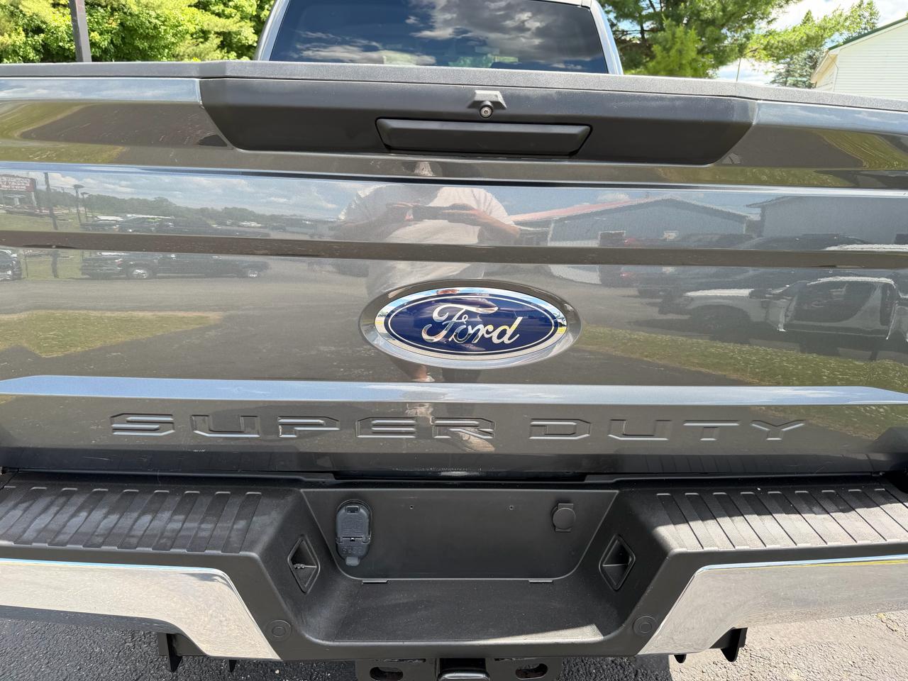 Ford Super Duty F-250 SRW XLT 4WD Crew Cab 6.75' Box 2019