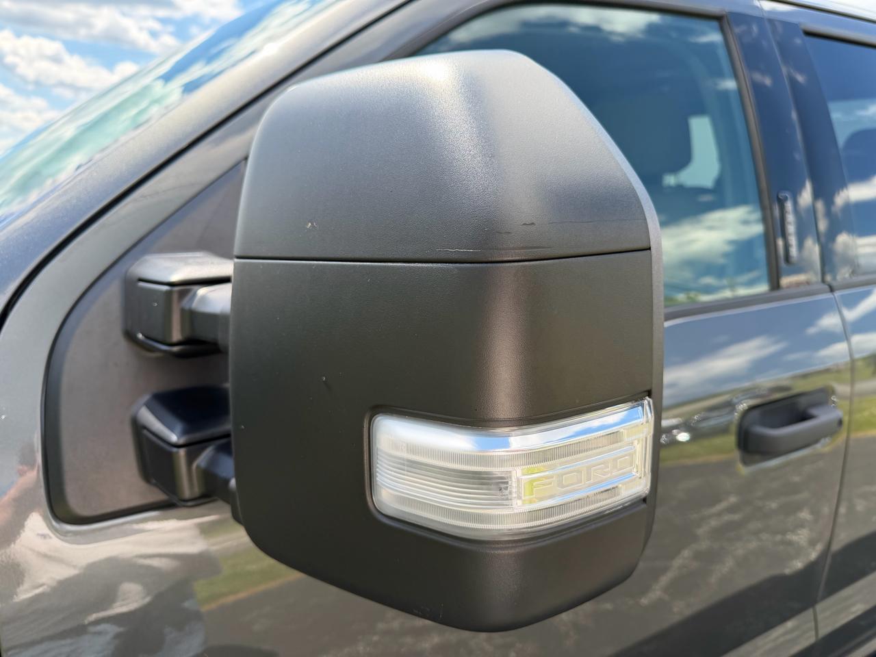 Ford Super Duty F-250 SRW XLT 4WD Crew Cab 6.75' Box 2019