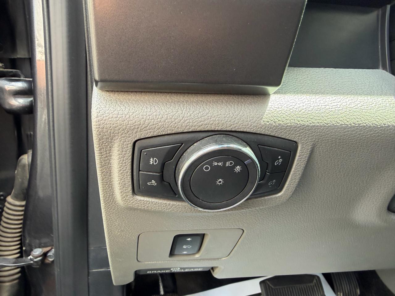 Ford Super Duty F-250 SRW XLT 4WD Crew Cab 6.75' Box 2019
