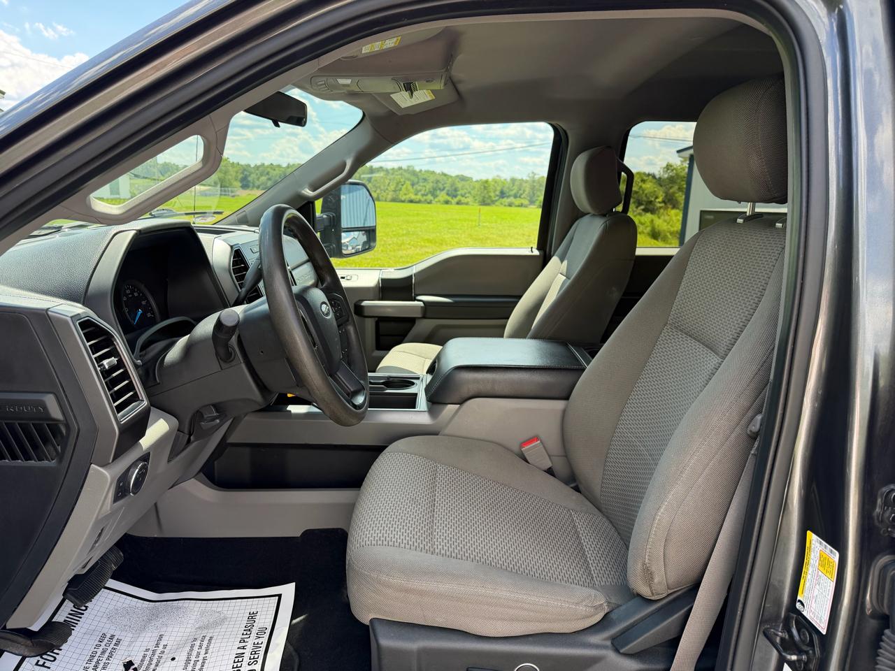 Ford Super Duty F-250 SRW XLT 4WD Crew Cab 6.75' Box 2019