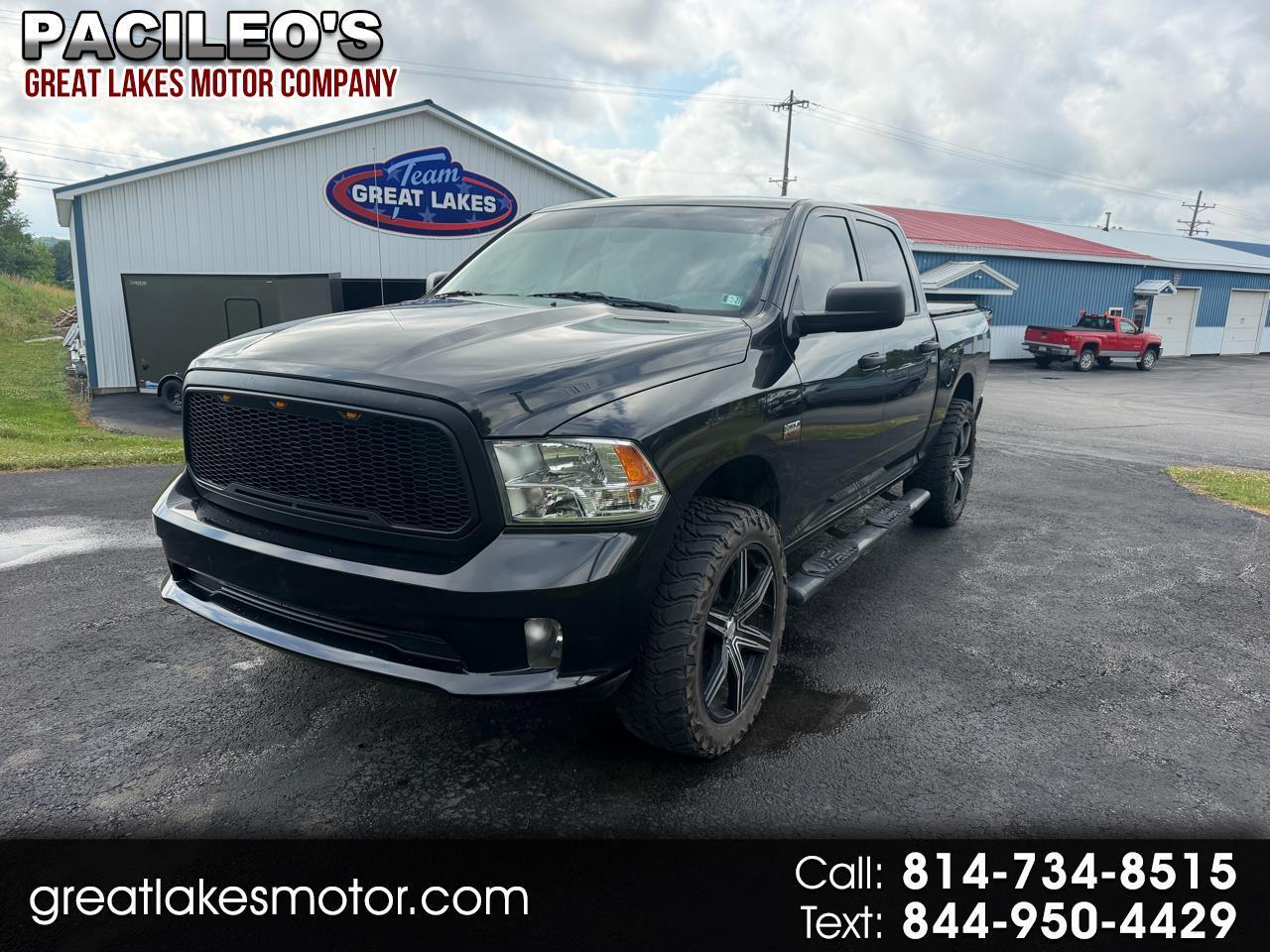 2018 RAM 1500 Express 4x4 Crew Cab 5'7" Box