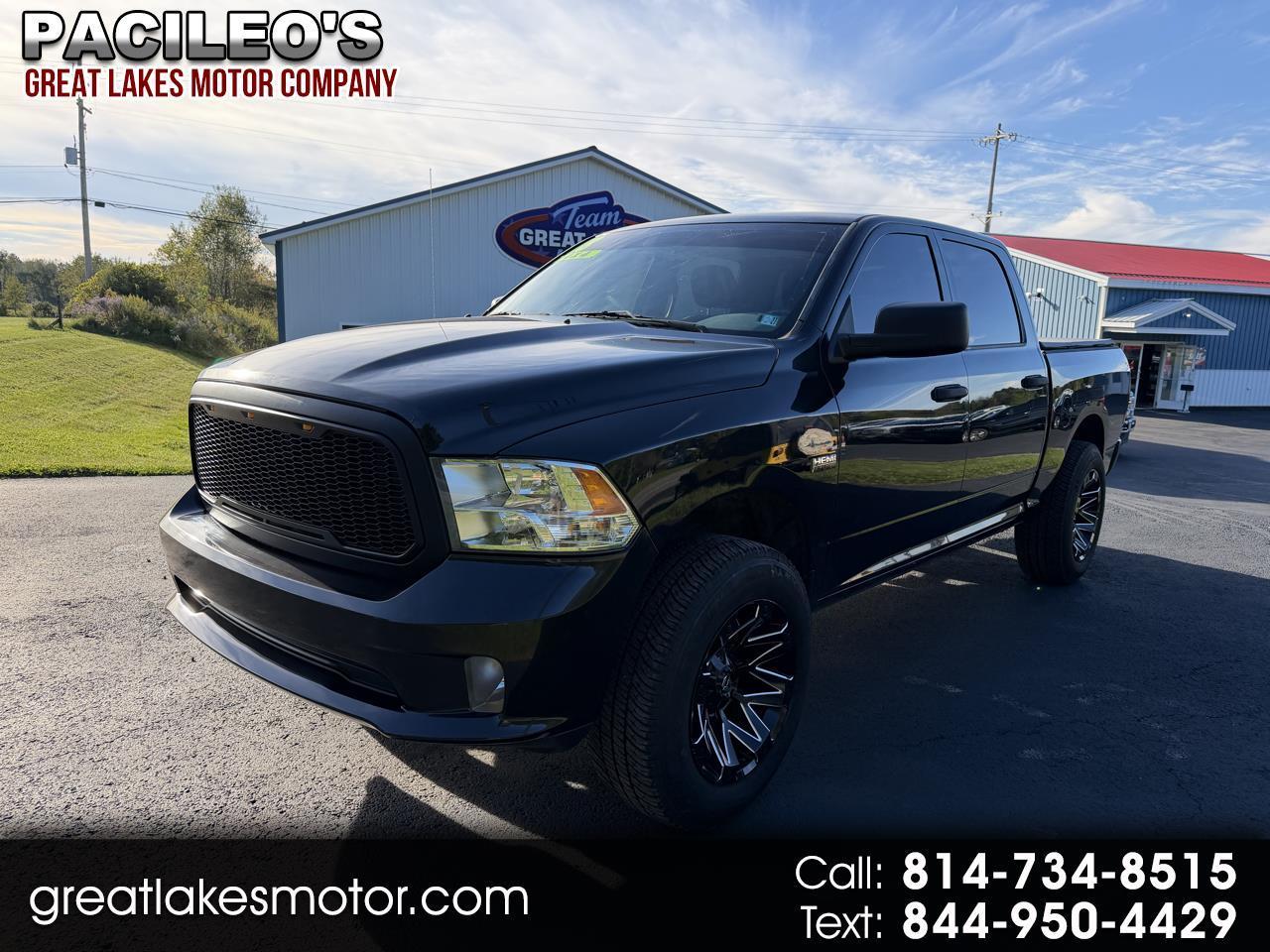2018 RAM 1500 Express 4x4 Crew Cab 5'7" Box