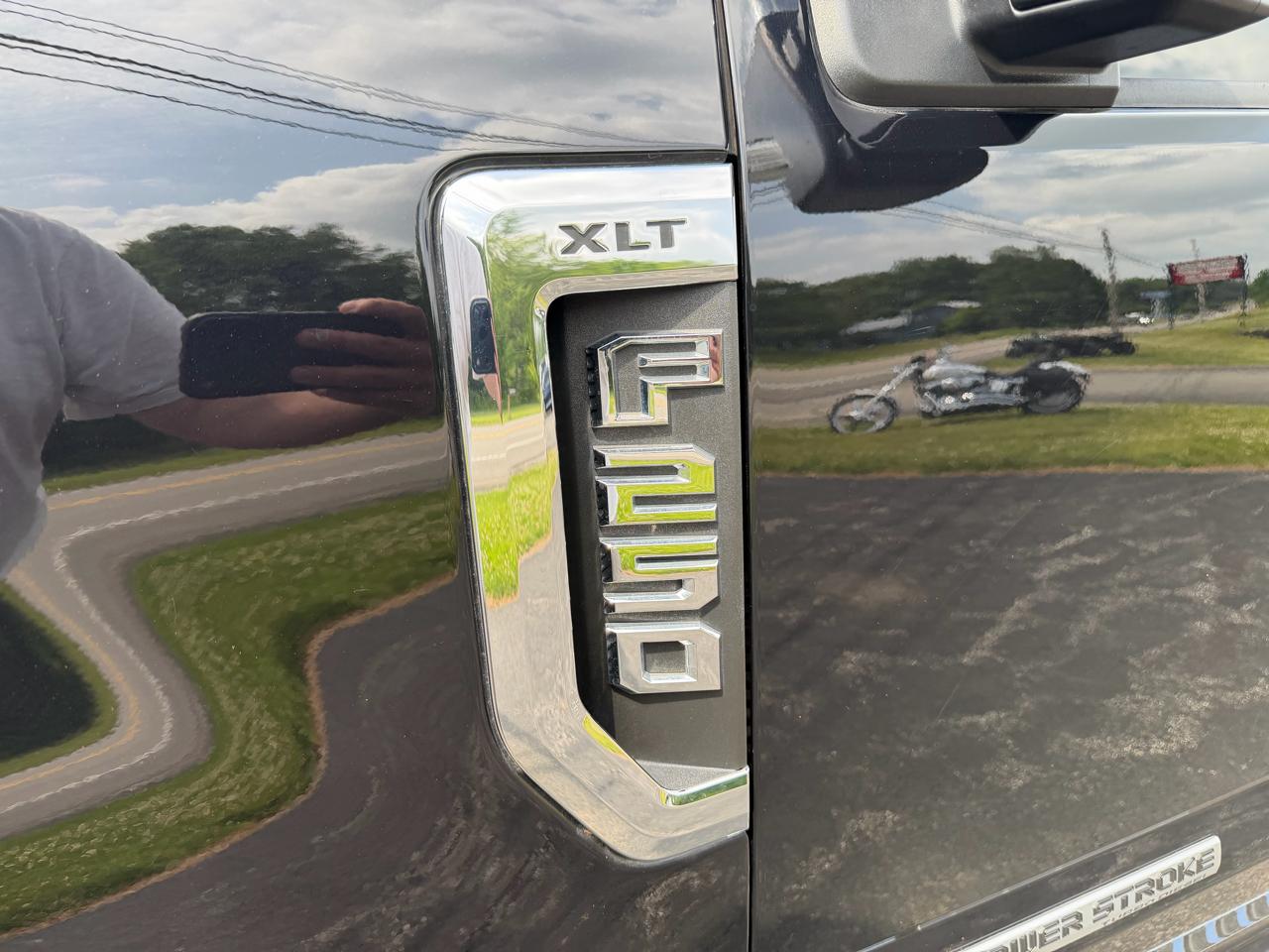 Ford Super Duty F-250 SRW XLT 4WD Crew Cab 6.75' Box 2020
