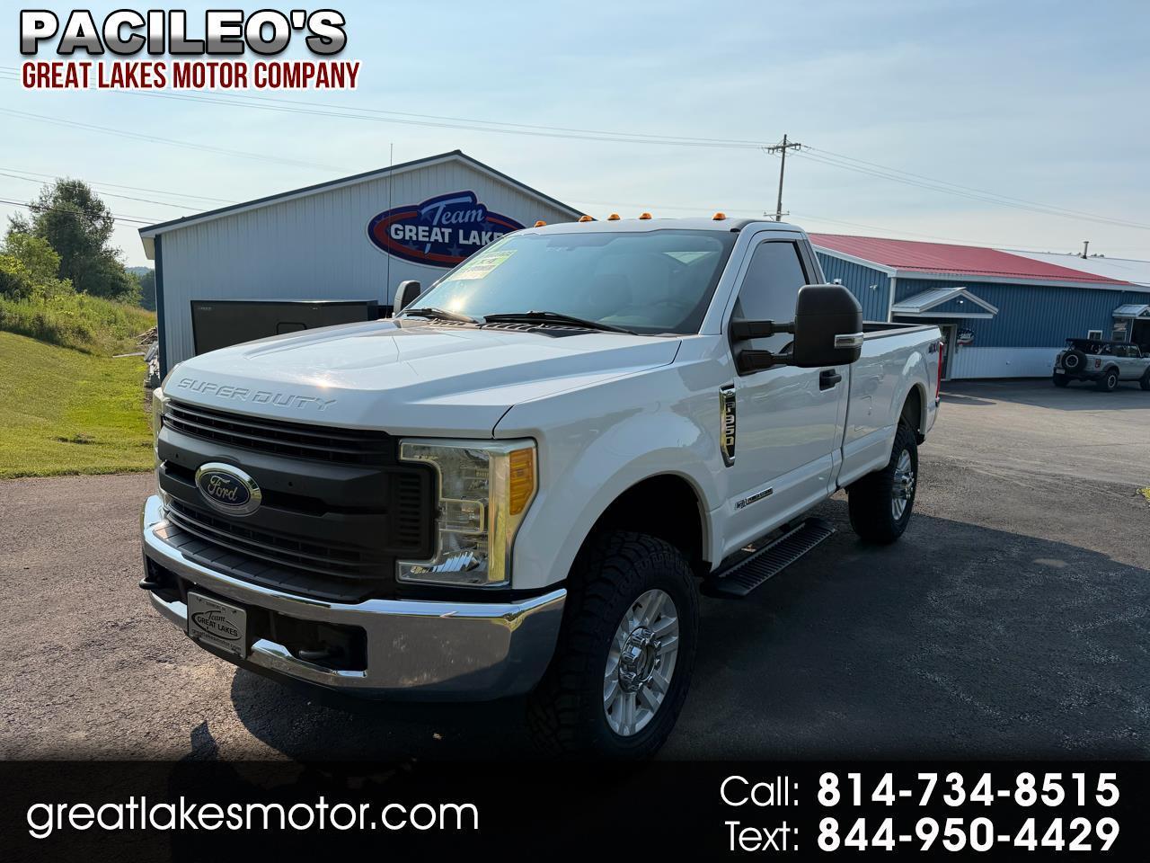 2017 Ford Super Duty F-350 SRW XLT 4WD Reg Cab 8' Box