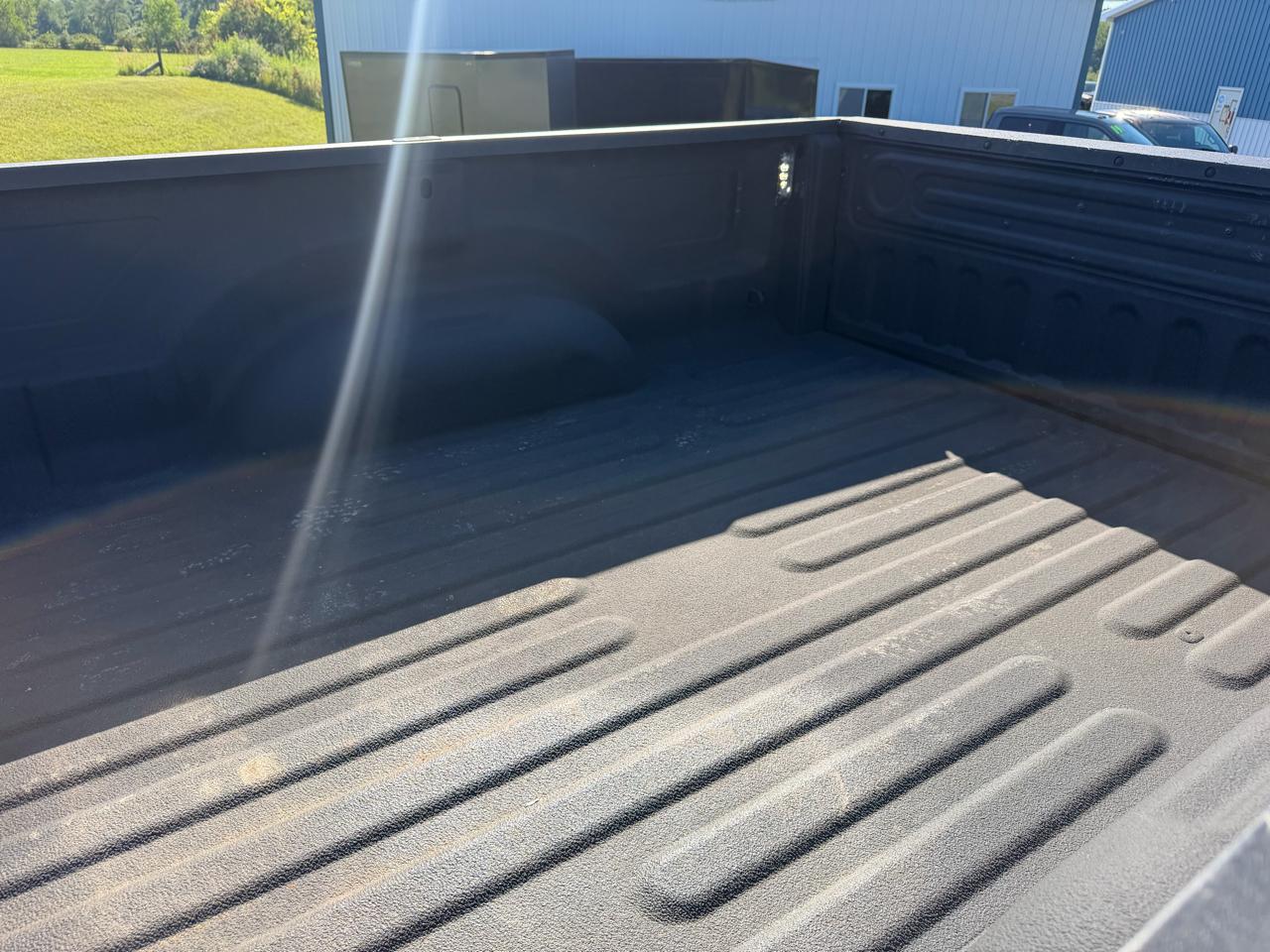 RAM 3500 Tradesman 4x4 Reg Cab 8' Box 2020