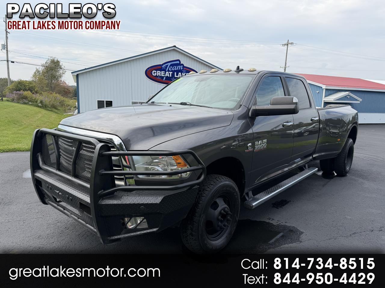 2014 RAM 3500 4WD Crew Cab 169" Big Horn