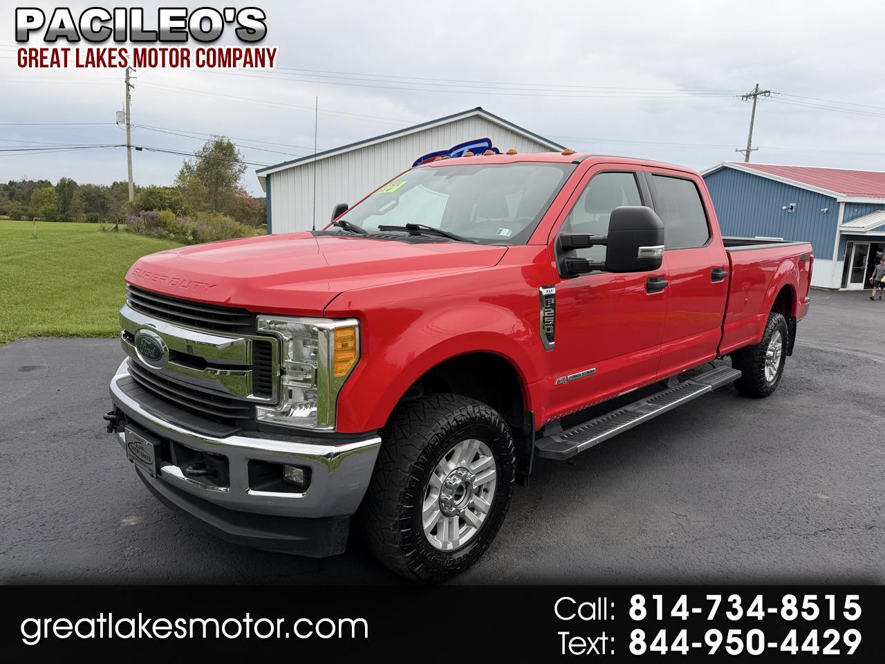 2017 Ford Super Duty F-250 SRW XLT 4WD Crew Cab 8' Box