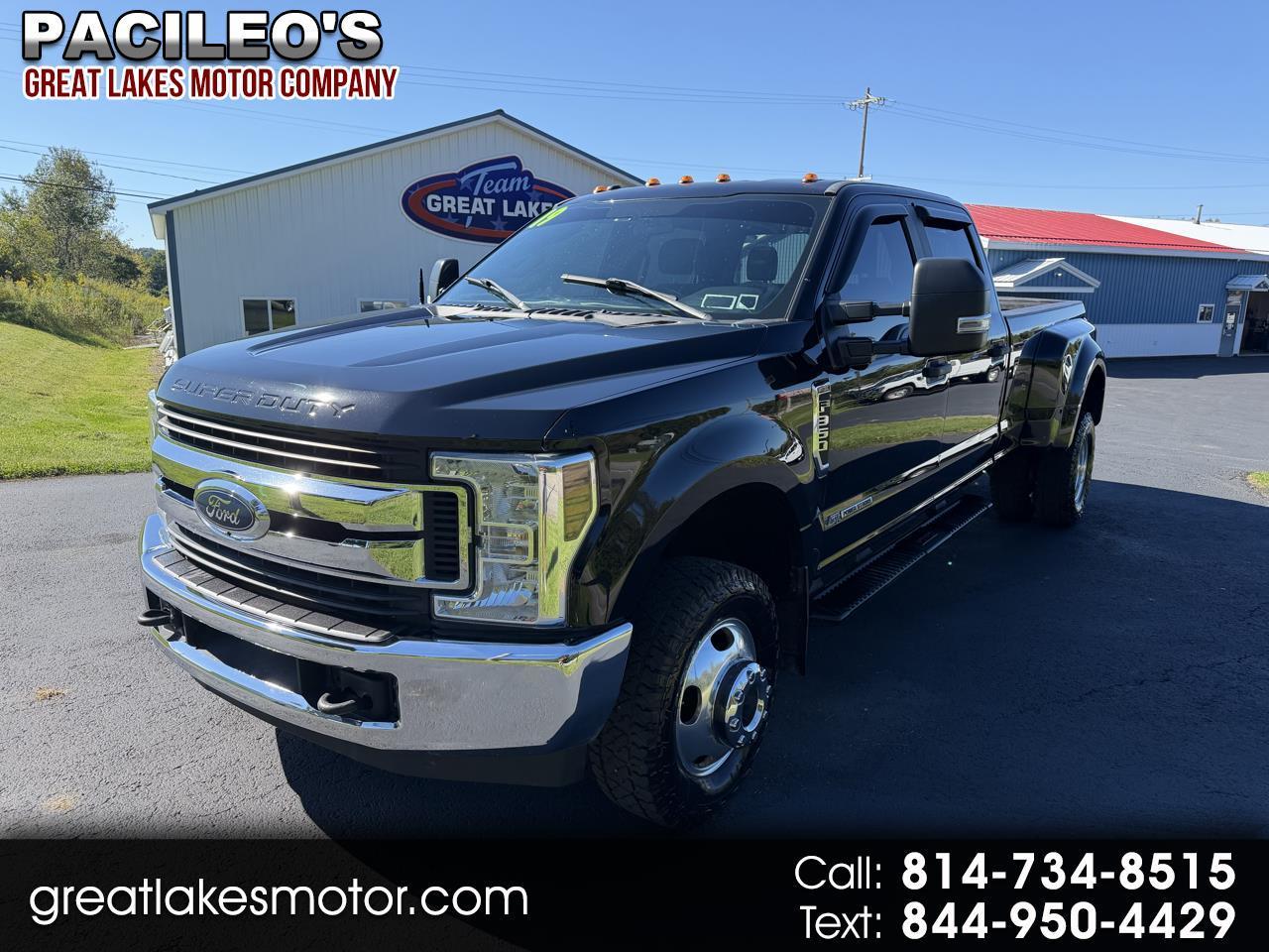 2019 Ford Super Duty F-350 DRW Crew Cab 156" XL