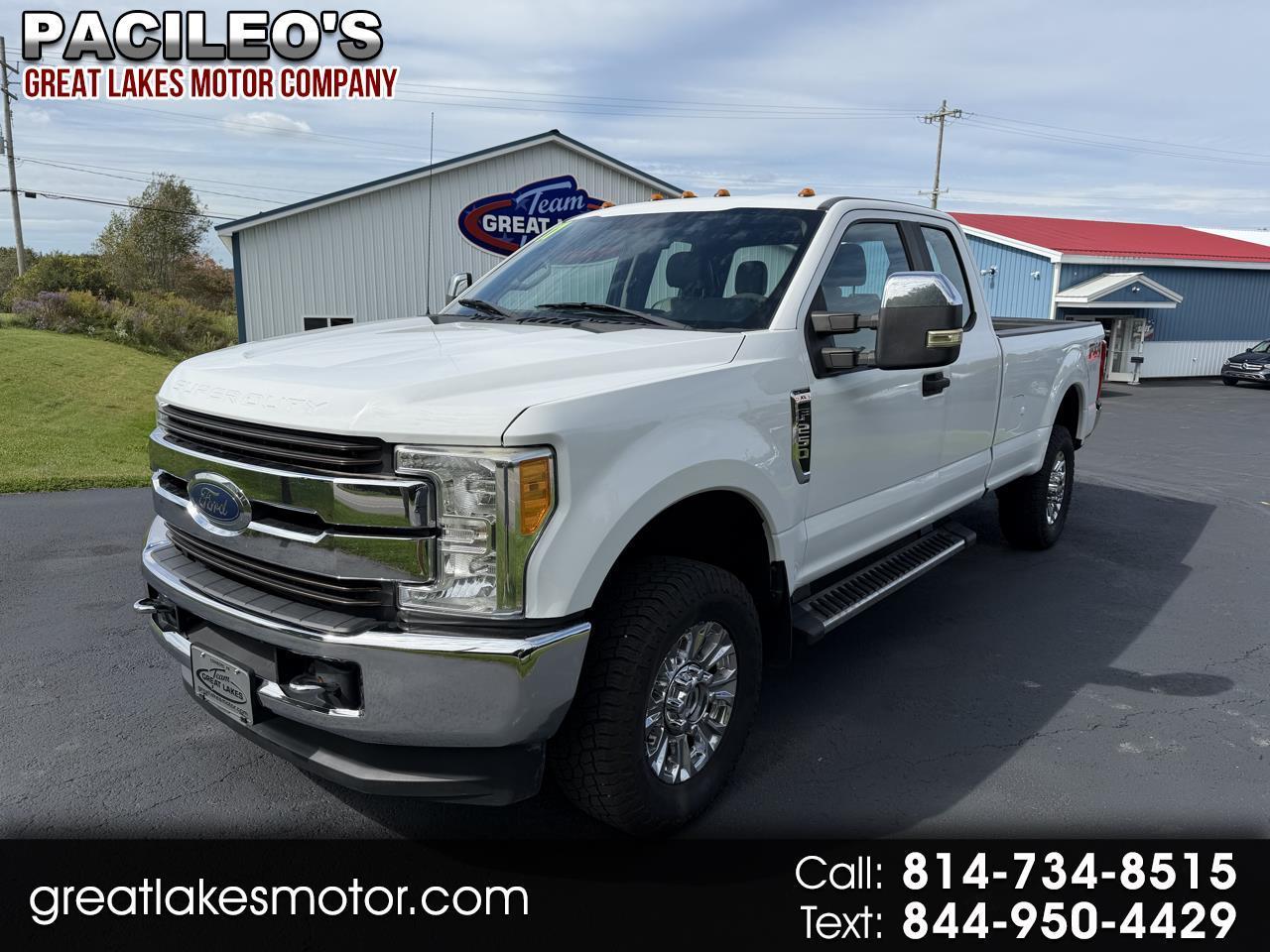 2017 Ford Super Duty F-250 SRW XLT 4WD SuperCab 8' Box