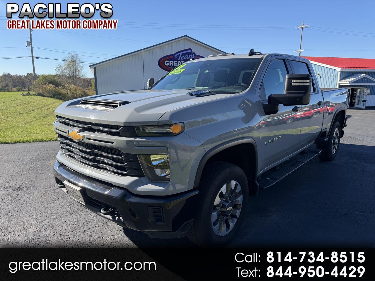 2024 Chevrolet Silverado 2500HD 4WD Crew Cab 159" Custom