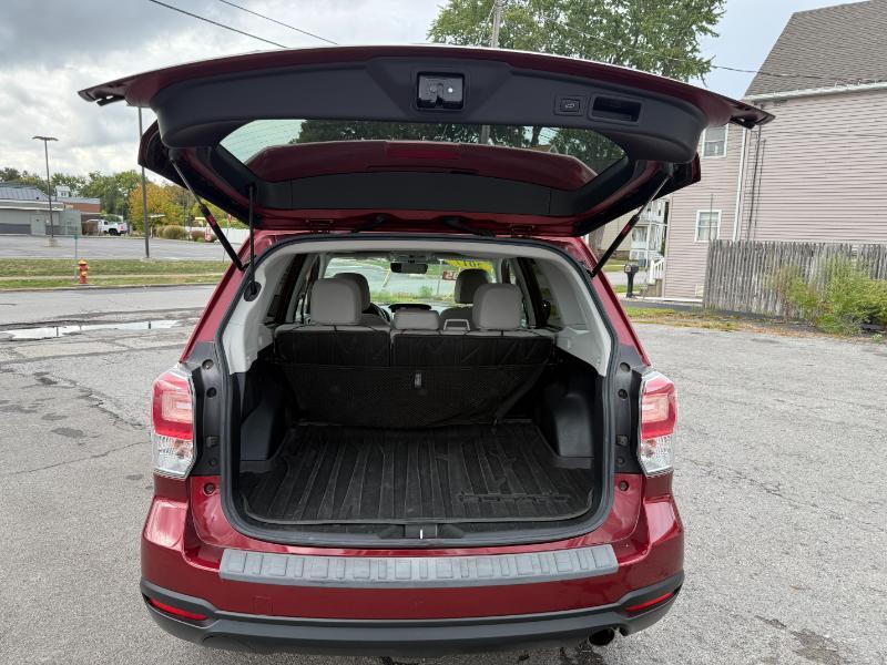 Subaru Forester 2.5i Limited 2017