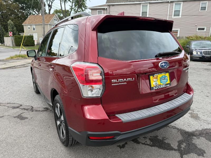 Subaru Forester 2.5i Limited 2017